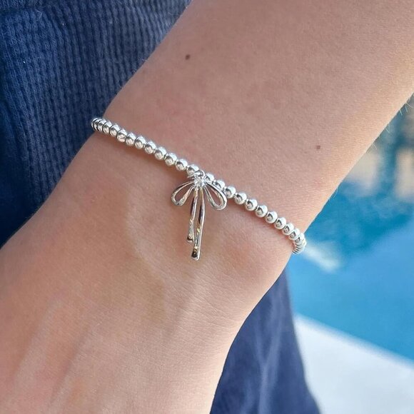 Silver Flower Handmade Stretch Dainty Bead Bow Charm Bracelet for Women - Picture 2 of 7